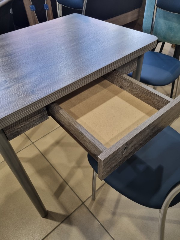 Стол Компакт с ящиком