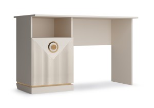 Стол письменный КАПРИ